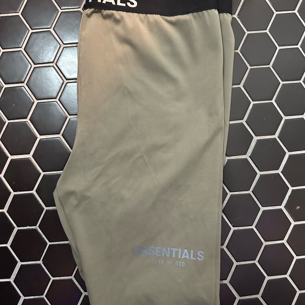 Fear of God Essentials Olive Leggings